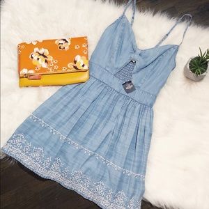 Hollister NWT summer sun denim dress embroidery xs
